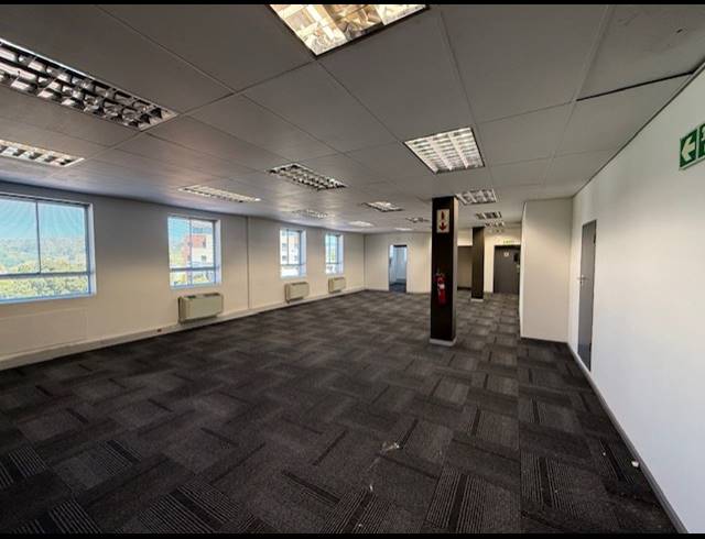 971.40M² OFFICE TO LET IN TYGER VALLEY